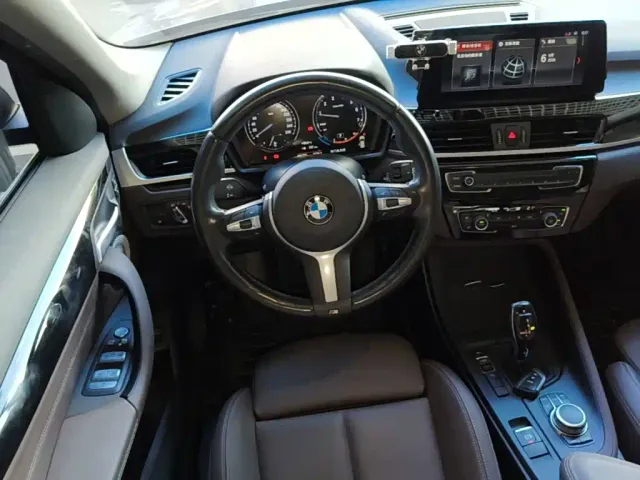 BMW X1 — Фото автомобиля 10