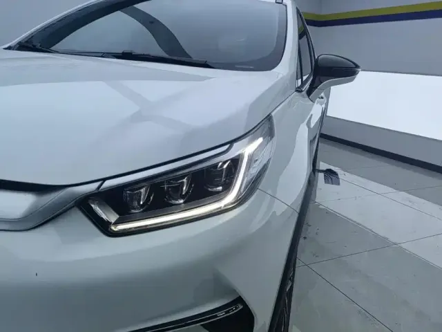 BYD Yuan Pro — Фото автомобиля 5