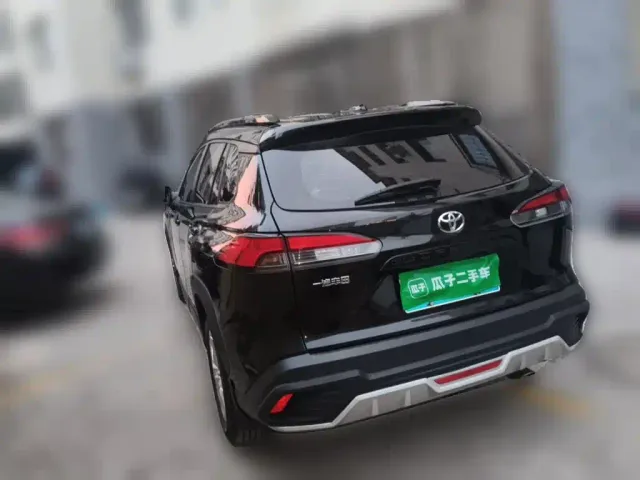 Toyota Corolla Cross — Фото автомобиля 4