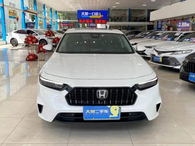 Honda Inspire — Фото автомобиля 2