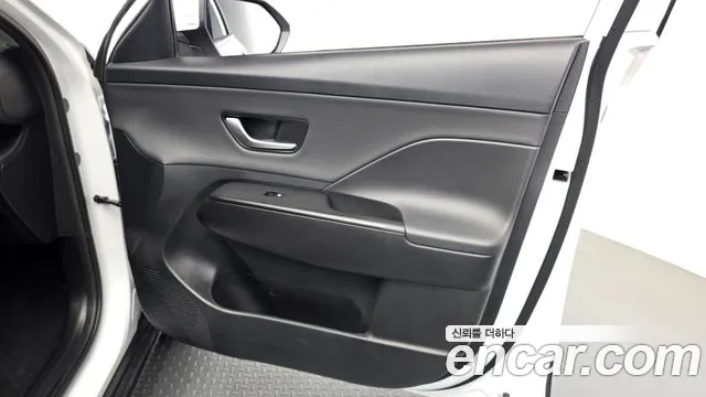 Hyundai Kona SX2 — Фото автомобиля 13