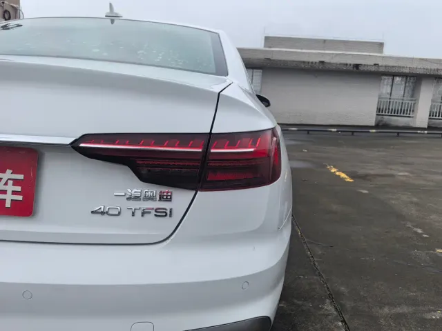 Audi A4L — Фото автомобиля 4
