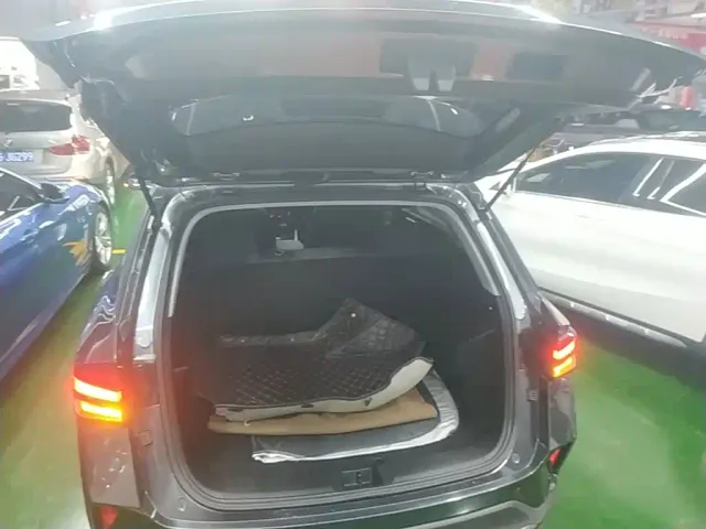 Wuling Xingchi — Фото автомобиля 18
