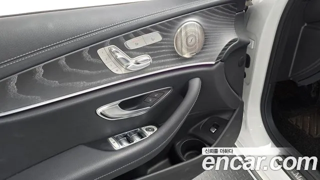 Mercedes-Benz E-Class W213 — Фото автомобиля 19