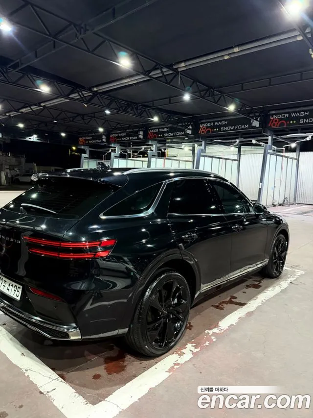 Genesis GV70 — Фото автомобиля 2