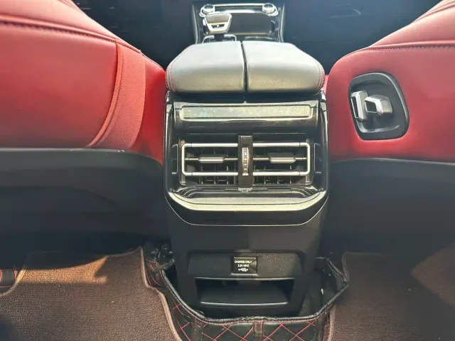 Dongfeng Fengxing Fengxing T5 EVO 2021 1.5TD DCT Starlight Edition — Фото автомобиля 15