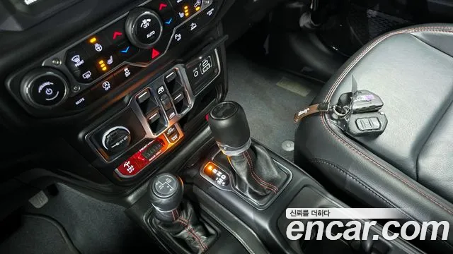 Jeep Wrangler Wrangler (JL) — Фото автомобиля 9