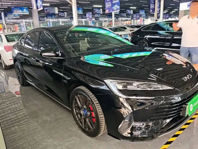 BYD Seal — Фото автомобиля 3