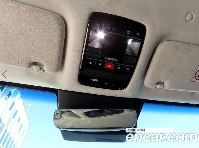 Hyundai Grandeur Grandeur (GN7) 2.5 Бензин 2WD — Фото автомобиля 14
