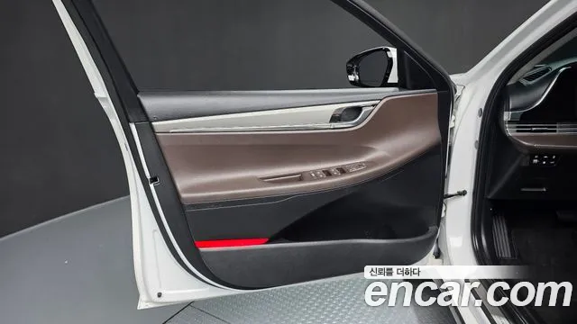 Hyundai Grandeur Новый Grandeur IG — Фото автомобиля 21