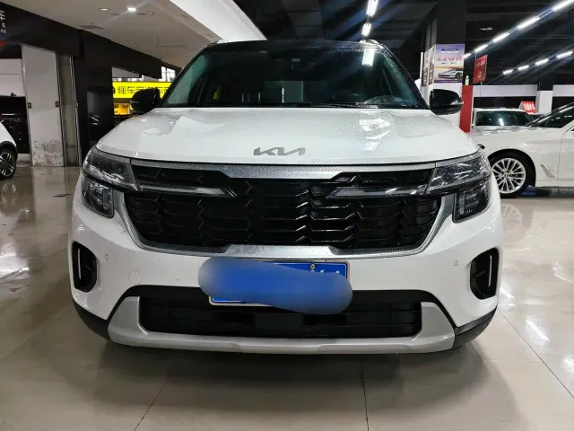 Kia Seltos — Фото автомобиля 2