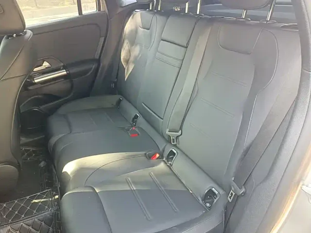 Mercedes-Benz GLA-Class — Фото автомобиля 16