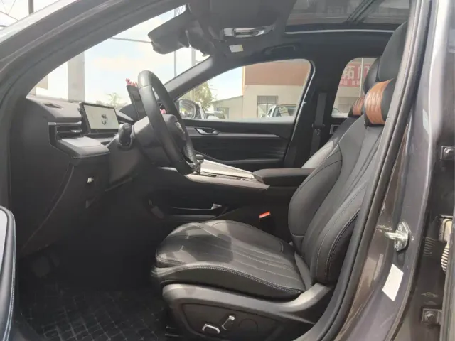 Geely Xingrui — Фото автомобиля 4
