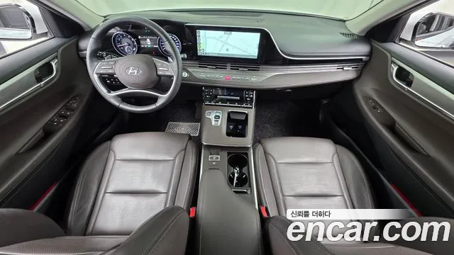 Hyundai Grandeur New — Фото автомобиля 10