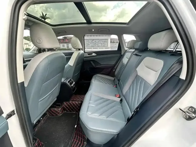 Volkswagen Tharu — Фото автомобиля 9