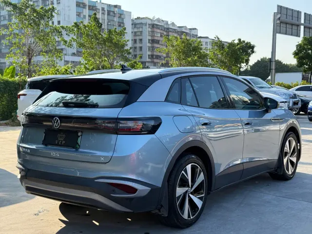 Volkswagen ID.4 X — Фото автомобиля 6