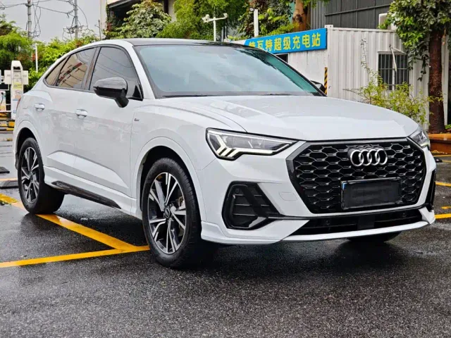 Audi Q3 Sportback — Фото автомобиля 3
