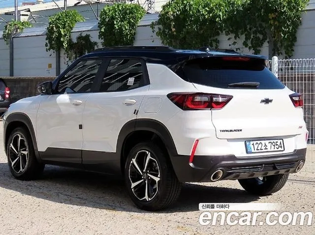 Chevrolet Trailblazer New — Фото автомобиля 3