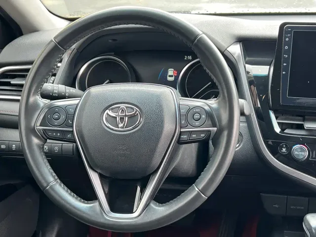 Toyota Camry — Фото автомобиля 9