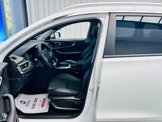 Chery Tiggo 8 — Фото автомобиля 22