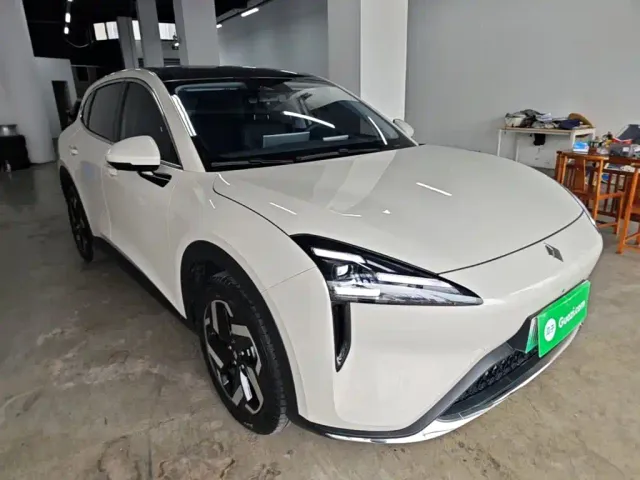 Baojun Yunhai — Фото автомобиля 3