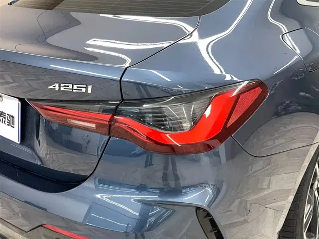 BMW 4 Series — Фото автомобиля 10