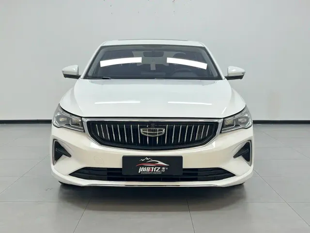 Geely Emgrand 2022 4th Generation 1.5L CVT Premium — Фото автомобиля 2