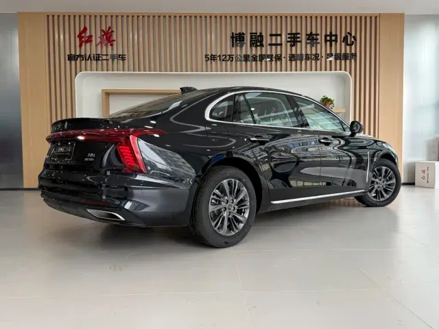 Hongqi H5 — Фото автомобиля 3