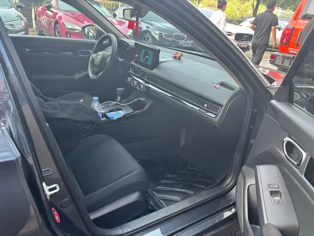 Honda Civic — Фото автомобиля 8