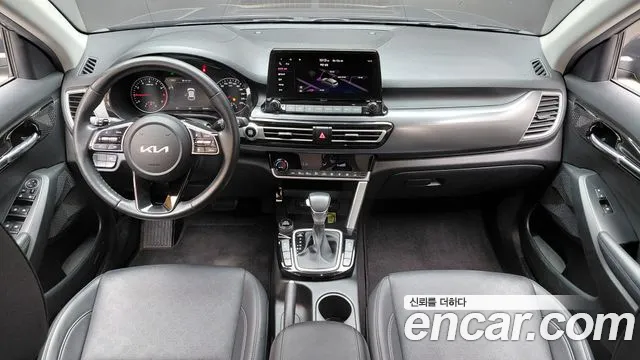 Kia Seltos Seltos Бензин 1.6 турбо 2WD — Фото автомобиля 7
