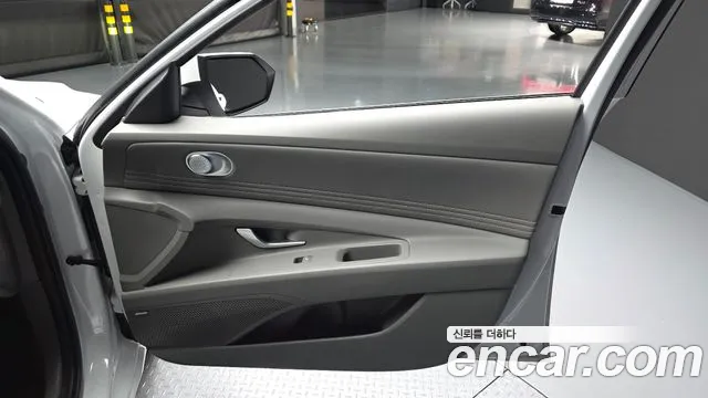 Hyundai Avante — Фото автомобиля 13