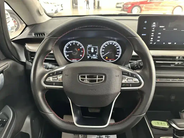 Geely Vision X3 — Фото автомобиля 2
