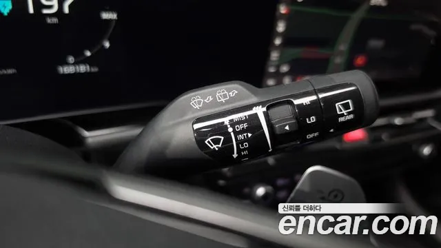 Kia Niro — Фото автомобиля 24