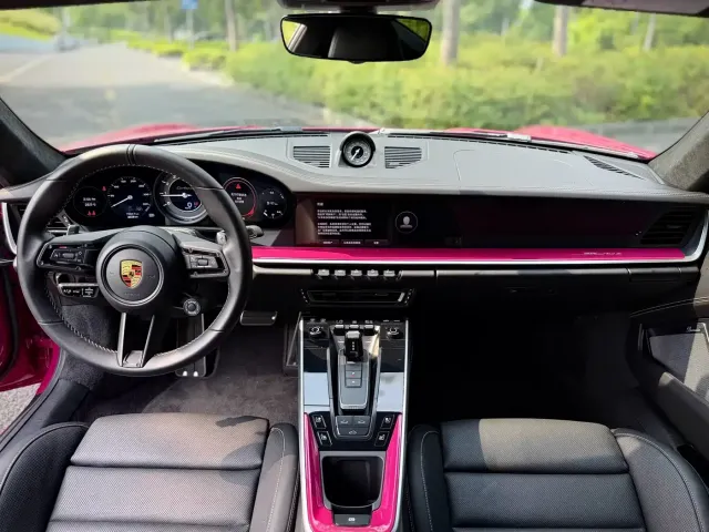 Porsche 911 — Фото автомобиля 18
