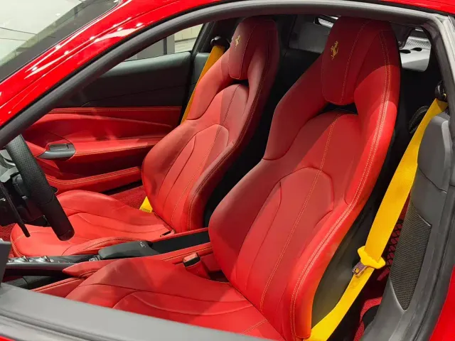 Ferrari F8 — Фото автомобиля 5