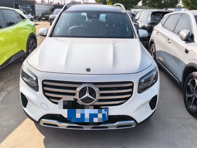 Mercedes-Benz GLB-Class — Фото автомобиля 2