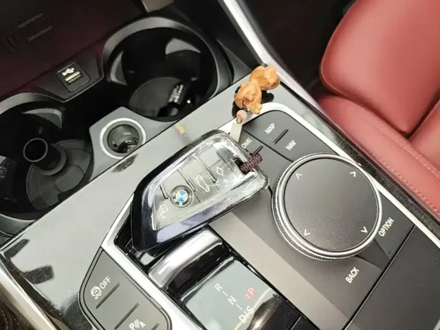 BMW 3 Series — Фото автомобиля 8