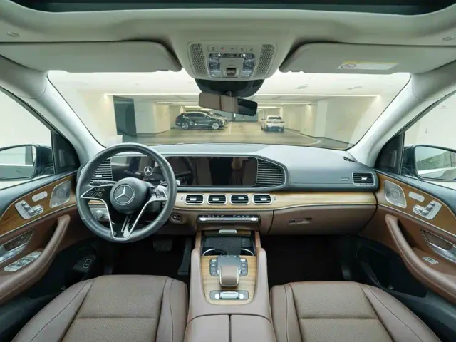 Mercedes-Benz GLE-Class — Фото автомобиля 17