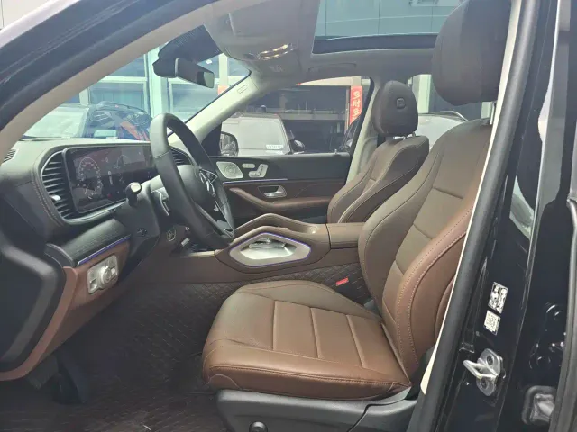 Mercedes-Benz GLE-Class — Фото автомобиля 8