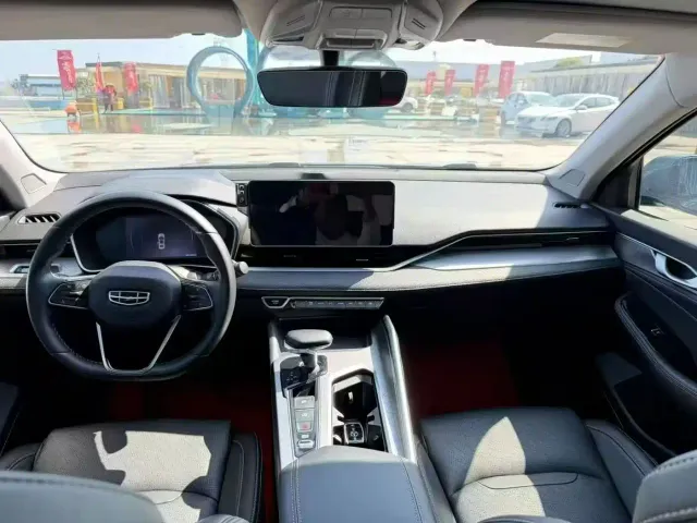 Geely Xingrui — Фото автомобиля 6