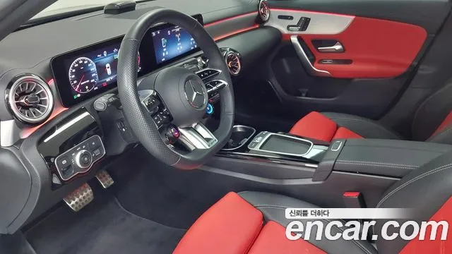 Mercedes-Benz A-Class — Фото автомобиля 14