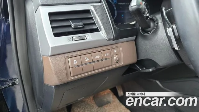 KG_Mobility_Ssangyong Rexton All Rexton Дизель 2.2 4WD — Фото автомобиля 17
