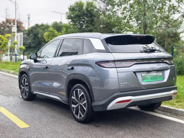 BYD Song L DM-i — Фото автомобиля 18