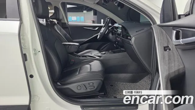 Kia Niro The All New — Фото автомобиля 17