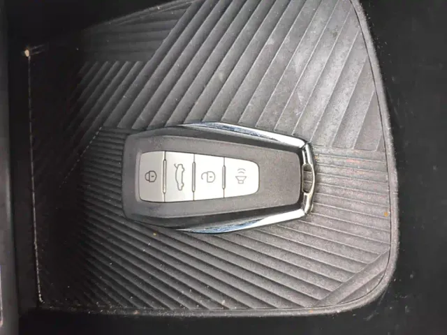 Geely Geometry E Firefly — Фото автомобиля 8