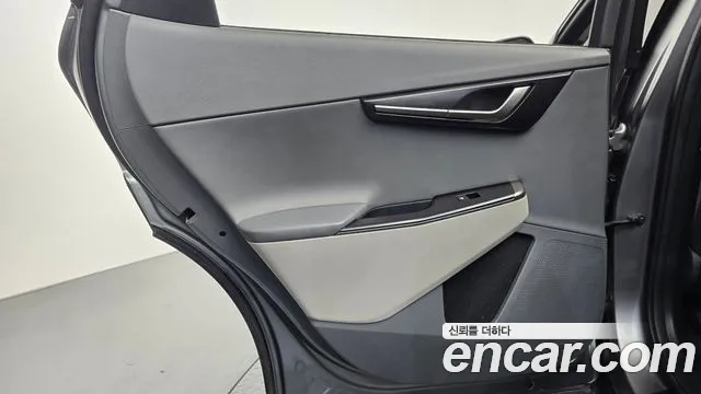 Kia EV6 — Фото автомобиля 14