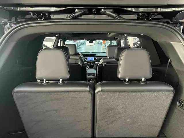 Cadillac XT6 — Фото автомобиля 13