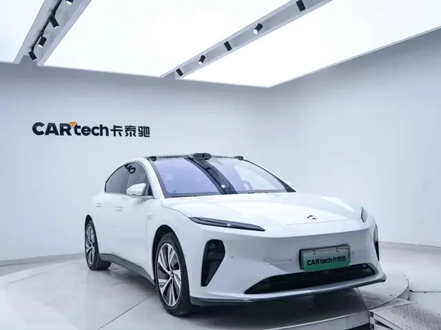 Nio ET5 — Фото автомобиля 5