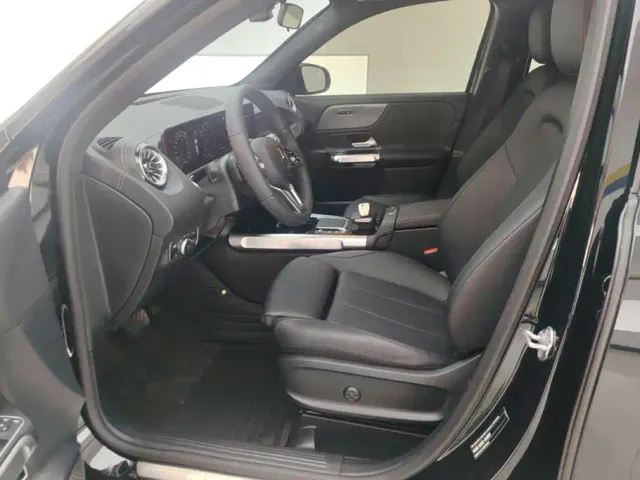 Mercedes-Benz GLB-Class — Фото автомобиля 9