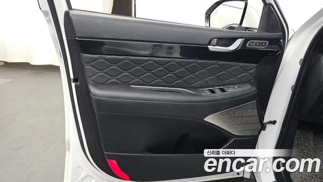 Hyundai Palisade Palisade Дизель 2.2 4WD — Фото автомобиля 22